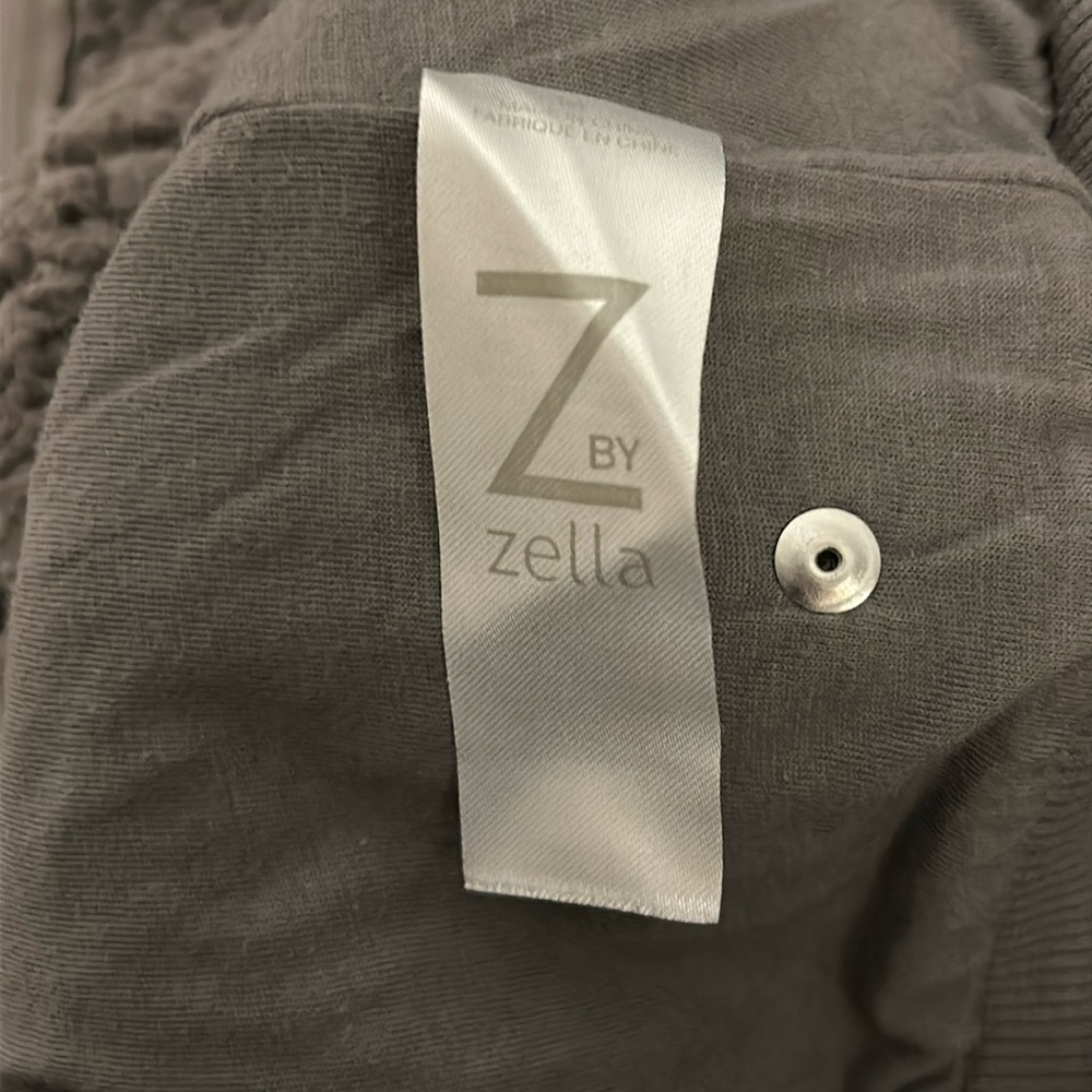 Z by Zella Bomber Fleece Hooded Sherpa Gray Jacket Size Medium - Picture 5 of 13